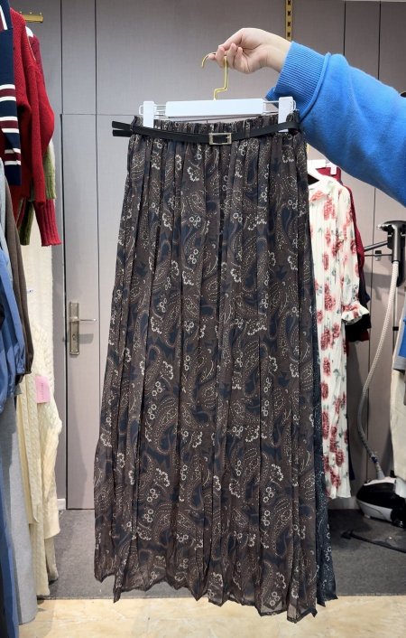 تنورة شيفون