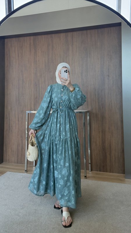 فستان لمياء