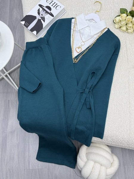 طقم تريكو ربطة